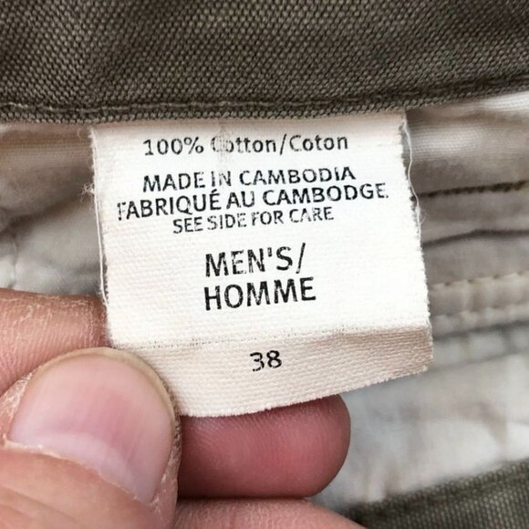 Wrangler and Eddie Bauer Men's Cargo Shorts Size 38 Lot of Two Casual - Picture 8 of 15